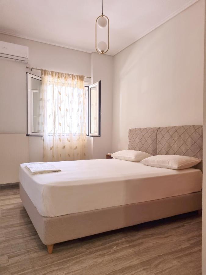 Almyros Aktis Seaview Apartment Kalamata Exterior photo