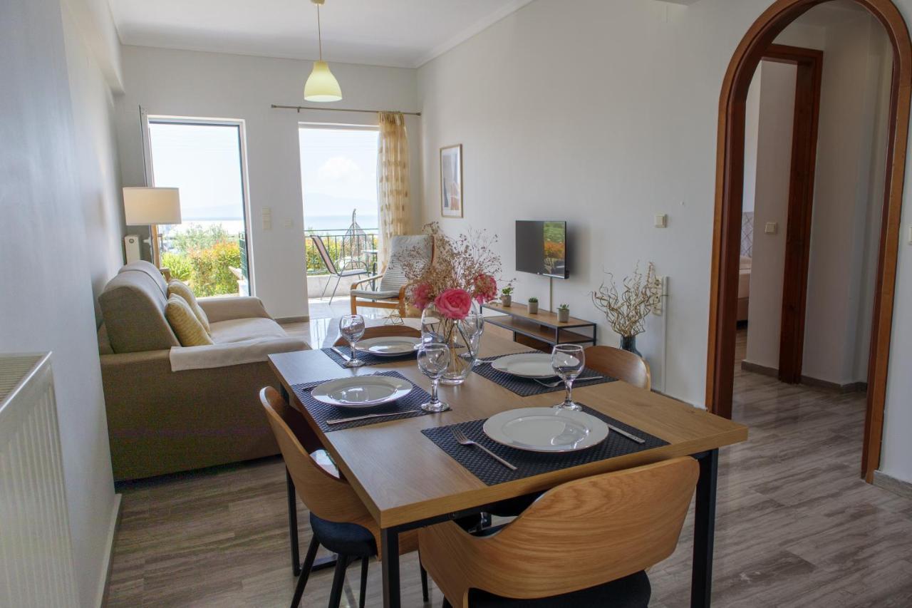 Almyros Aktis Seaview Apartment Kalamata Exterior photo